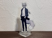 大アクスタ佇む