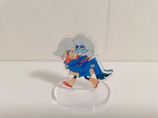 お姫様抱っこアクスタ