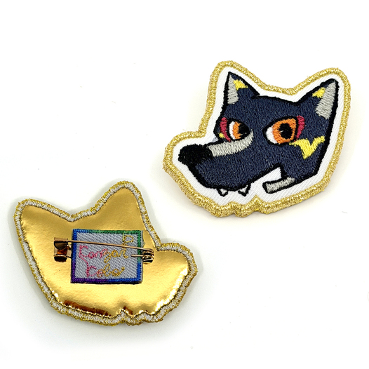 サンサム　刺繍ブローチ