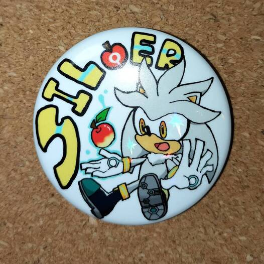 シルバー缶バッジ