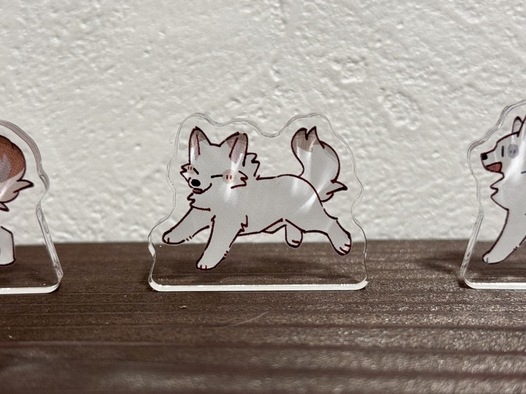 自立アクスタ薄茶